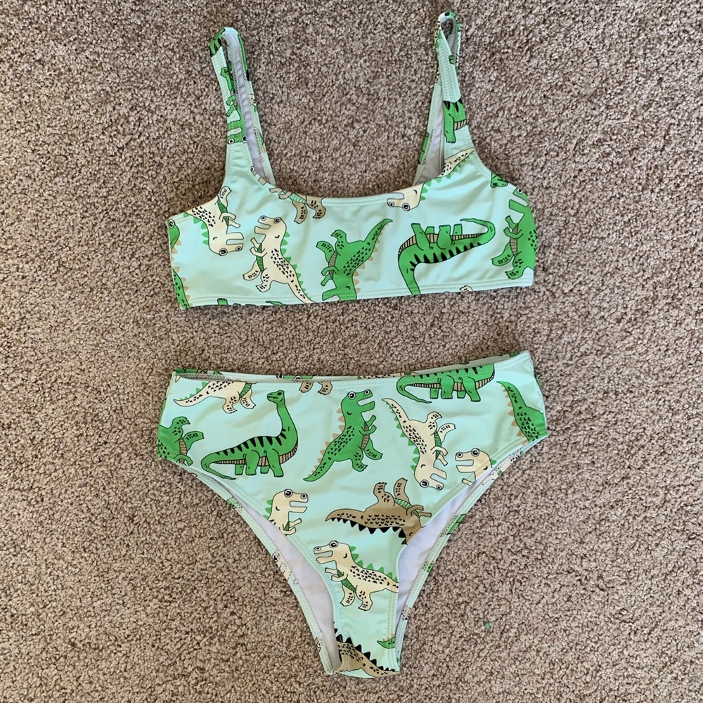 NWT cute dinosaur bikini set